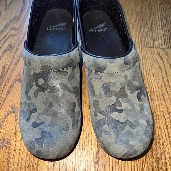 Dansko clogs - Picture 5 of 9